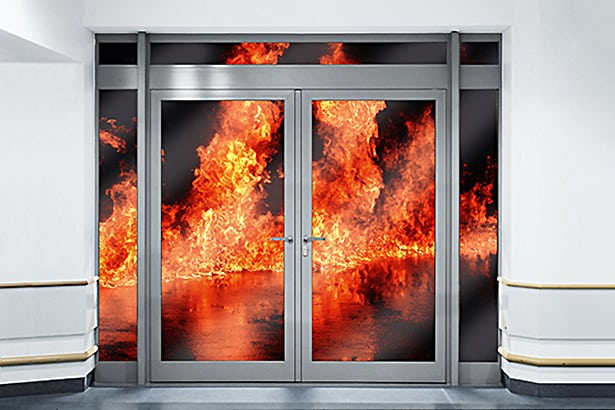 Ako spoznať dvere odolné voči ohňu?