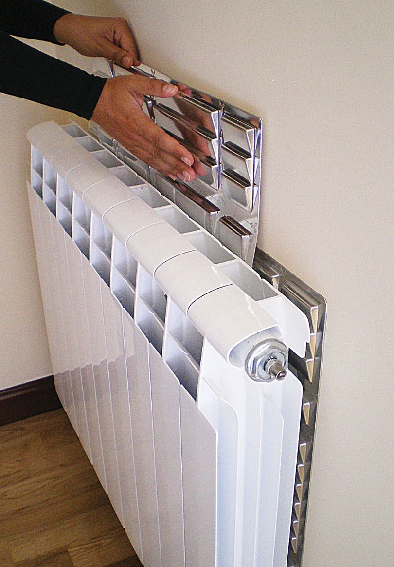 Fólia za radiátor je termoflexným panelom